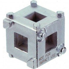 Приспособление-куб для вкручивания поршней задних тормозных цилиндров